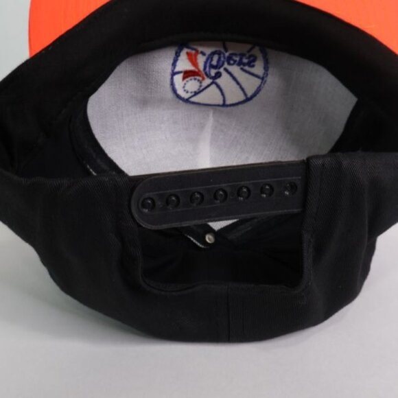 Vintage Philadelphia 76ers NBA Baseball Cap Hat Mens Snapback Black Neon Orange - Picture 5 of 10